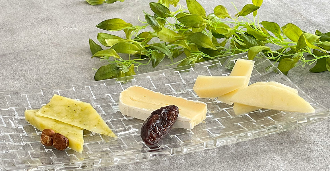 冷蔵)季節のチーズ3種セットA（12月) 亀屋食品（株）食材注文サイト